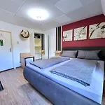 Goldener Stern 3* Ипхофен
